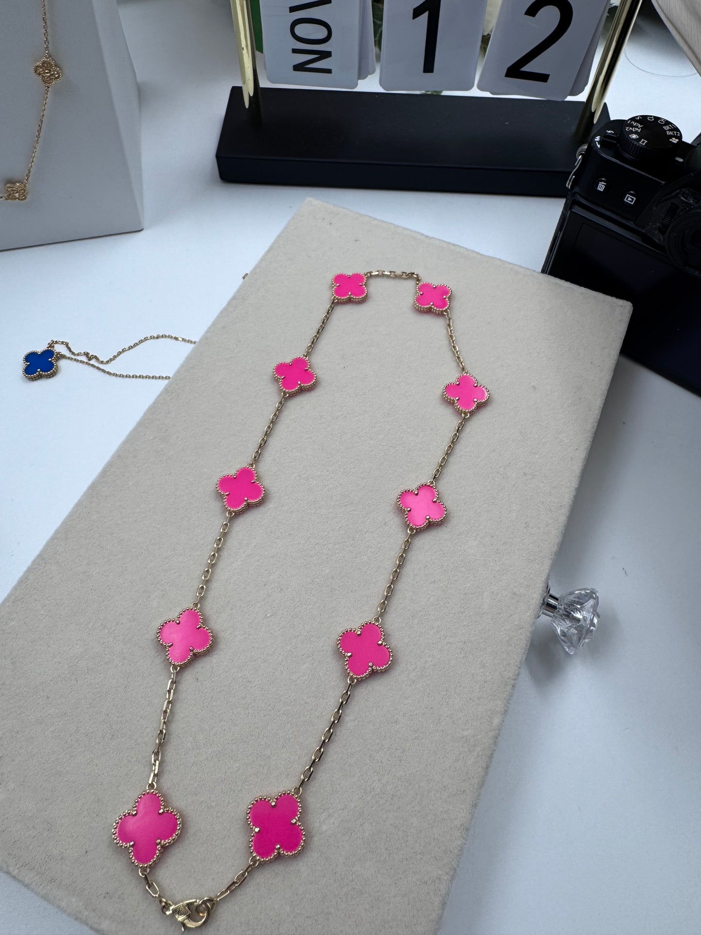 18k YG Pink 10-Clover Necklace