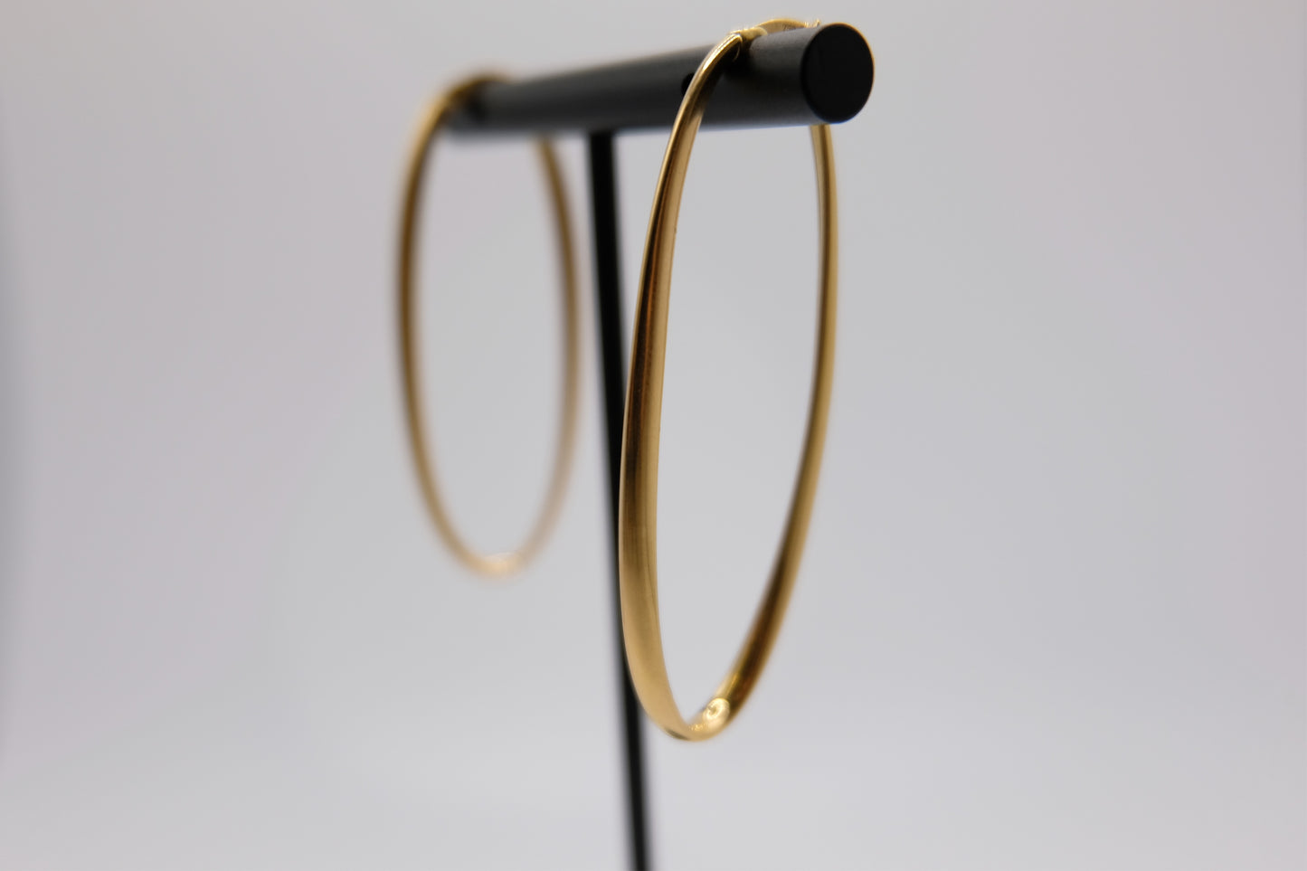 18k Solid Gold Oblong Hoop Earring