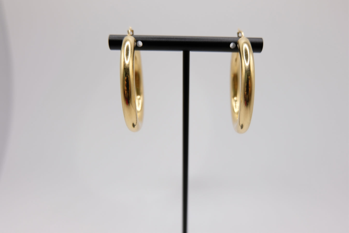 18k Solid Gold Chunky Tube Hoop Earring