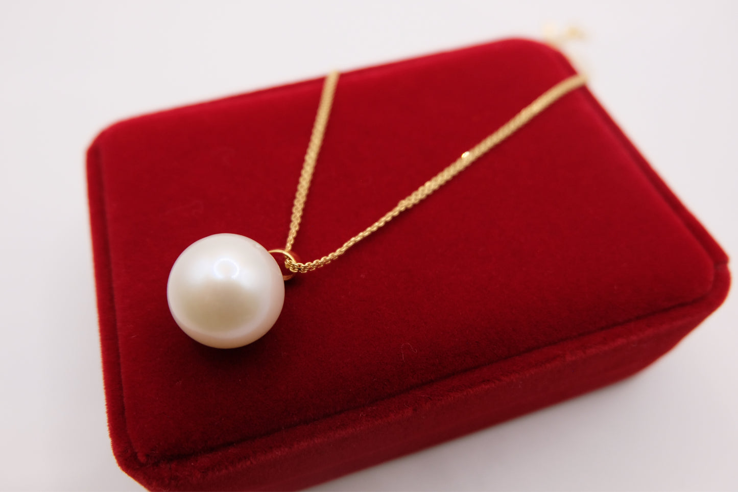 18k Solid Gold South Sea Pearl Necklace