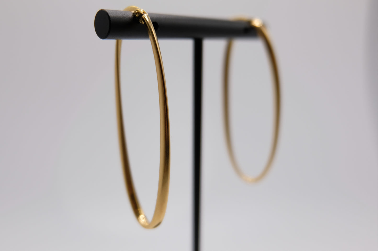 18k Solid Gold Oblong Hoop Earring