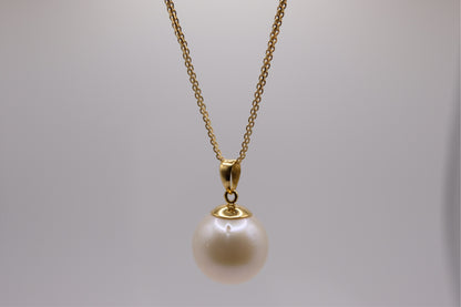 18k Solid Gold South Sea Pearl Necklace