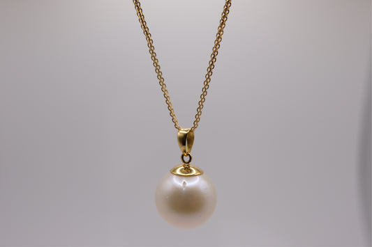 18k Solid Gold South Sea Pearl Necklace