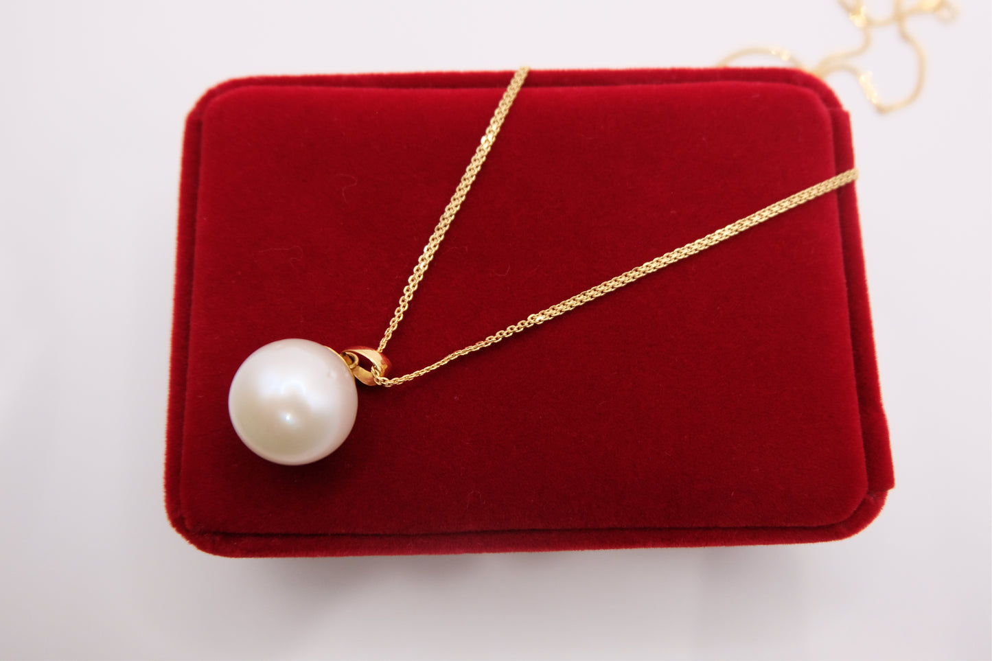 18k Solid Gold South Sea Pearl Necklace