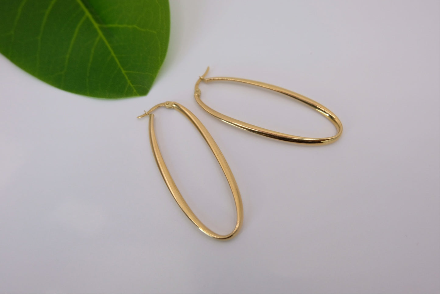 18k Solid Gold Oblong Hoop Earring